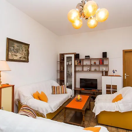Apartman Strandnahe Jure Mit Grosser Terrasse *